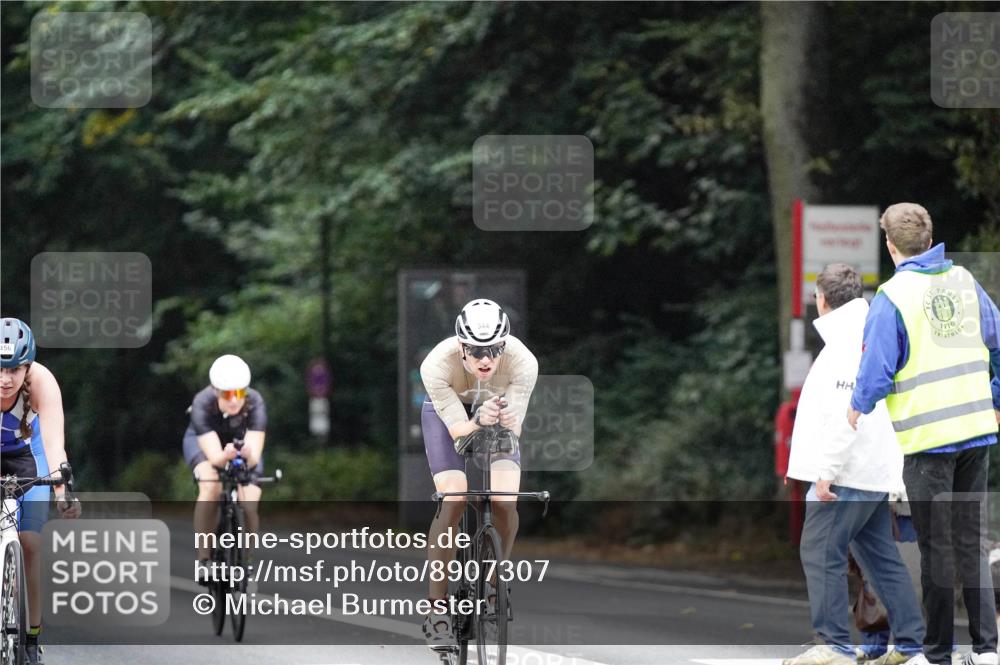 14.09.2025 - Stadtparktriathlon Michael Burmester http://msf.ph/oto/8907307 14.09.2025 09:18:20 Radfahren 317, 344, 395, 420, 456, 468, 481 meine-sportfotos.de
