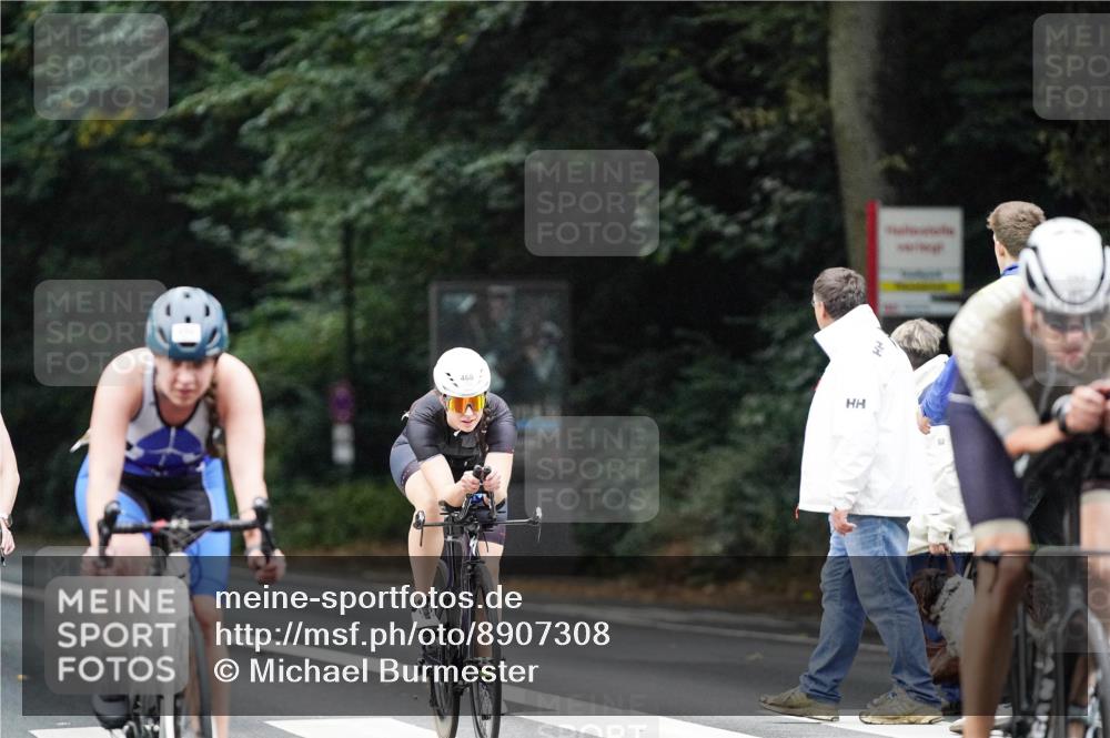 14.09.2025 - Stadtparktriathlon Michael Burmester http://msf.ph/oto/8907308 14.09.2025 09:18:20 Radfahren 317, 344, 395, 420, 456, 468, 481 meine-sportfotos.de
