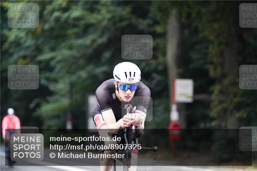 14.09.2025 - Stadtparktriathlon Michael Burmester http://msf.ph/oto/8907325 14.09.2025 09:18:31 Radfahren 358, 374, 415, 483 meine-sportfotos.de