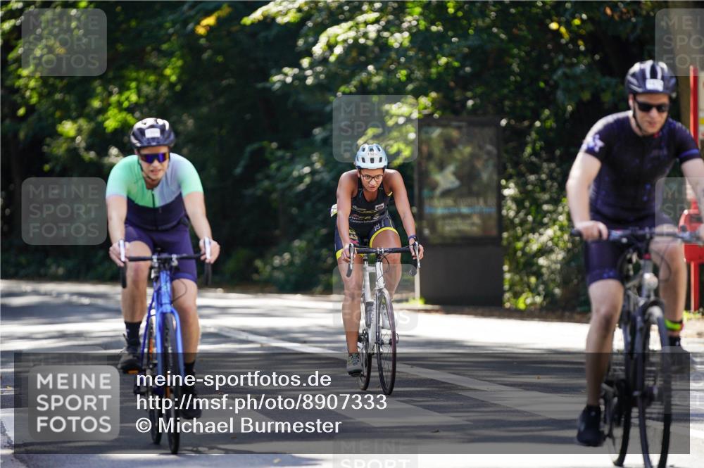 14.09.2025 - Stadtparktriathlon Michael Burmester http://msf.ph/oto/8907333 14.09.2025 13:36:36 Radfahren 1476, 1508, 1525, 1536, 1549 meine-sportfotos.de