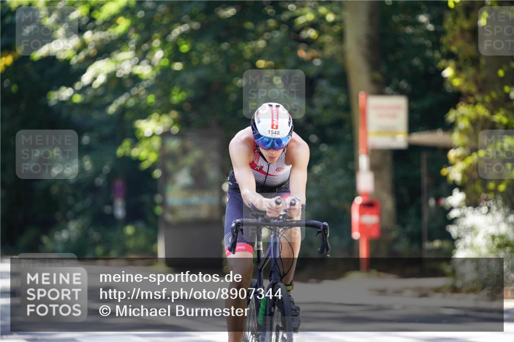 14.09.2025 - Stadtparktriathlon Michael Burmester http://msf.ph/oto/8907344 14.09.2025 13:36:52 Radfahren 1323, 1530, 1548 meine-sportfotos.de