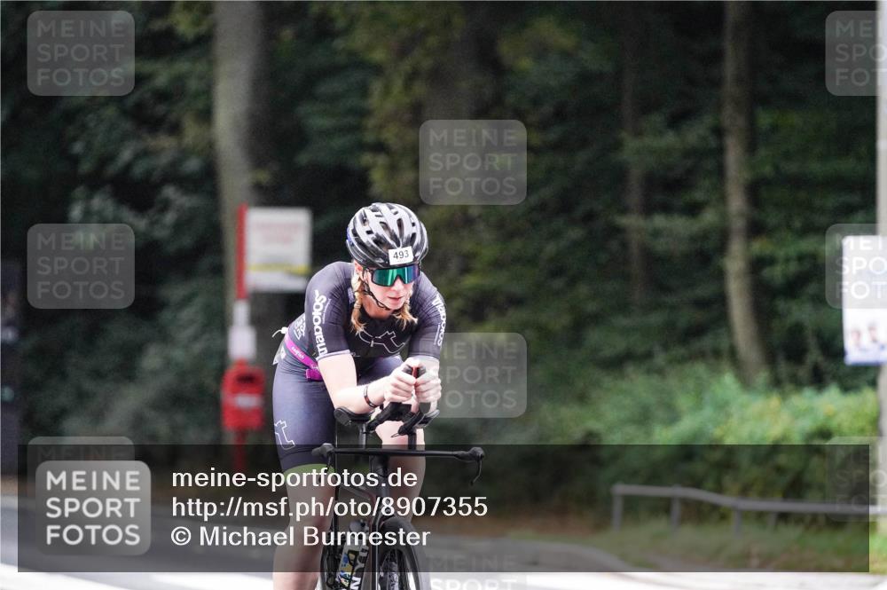 14.09.2025 - Stadtparktriathlon Michael Burmester http://msf.ph/oto/8907355 14.09.2025 09:18:45 Radfahren 302, 316, 358, 454, 455, 493, 499, 502 meine-sportfotos.de