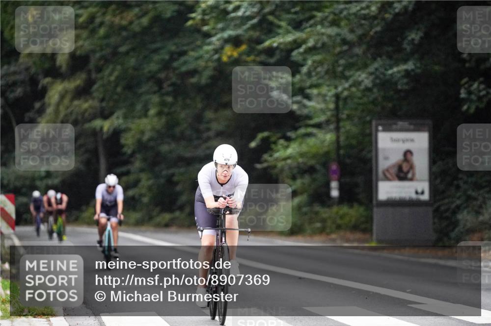 14.09.2025 - Stadtparktriathlon Michael Burmester http://msf.ph/oto/8907369 14.09.2025 09:18:59 Radfahren 314, 334, 472, 482 meine-sportfotos.de