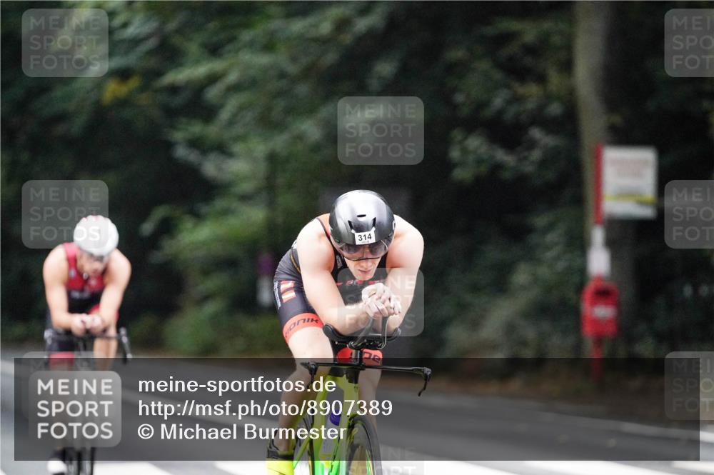 14.09.2025 - Stadtparktriathlon Michael Burmester http://msf.ph/oto/8907389 14.09.2025 09:19:05 Radfahren 314, 334, 422, 431, 472, 480, 482 meine-sportfotos.de
