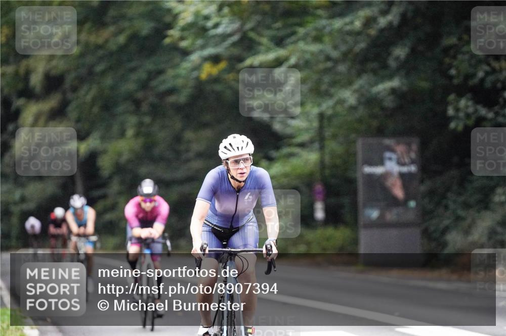 14.09.2025 - Stadtparktriathlon Michael Burmester http://msf.ph/oto/8907394 14.09.2025 09:19:07 Radfahren 314, 334, 397, 422, 431, 472, 480, 482 meine-sportfotos.de