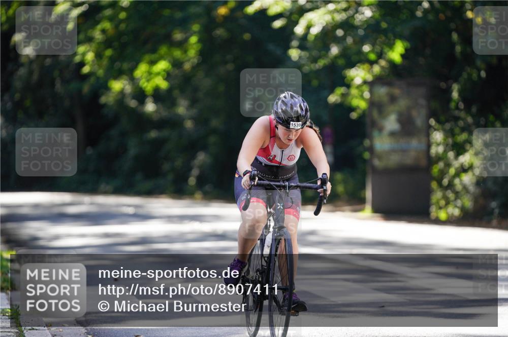 14.09.2025 - Stadtparktriathlon Michael Burmester http://msf.ph/oto/8907411 14.09.2025 13:38:00 Radfahren 1437, 1539 meine-sportfotos.de