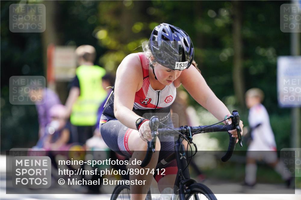 14.09.2025 - Stadtparktriathlon Michael Burmester http://msf.ph/oto/8907412 14.09.2025 13:38:02 Radfahren 1539 meine-sportfotos.de