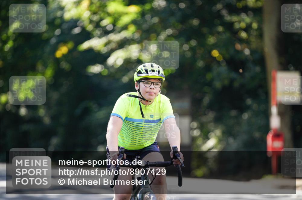 14.09.2025 - Stadtparktriathlon Michael Burmester http://msf.ph/oto/8907429 14.09.2025 13:38:39 Radfahren 1497, 1505, 1608 meine-sportfotos.de
