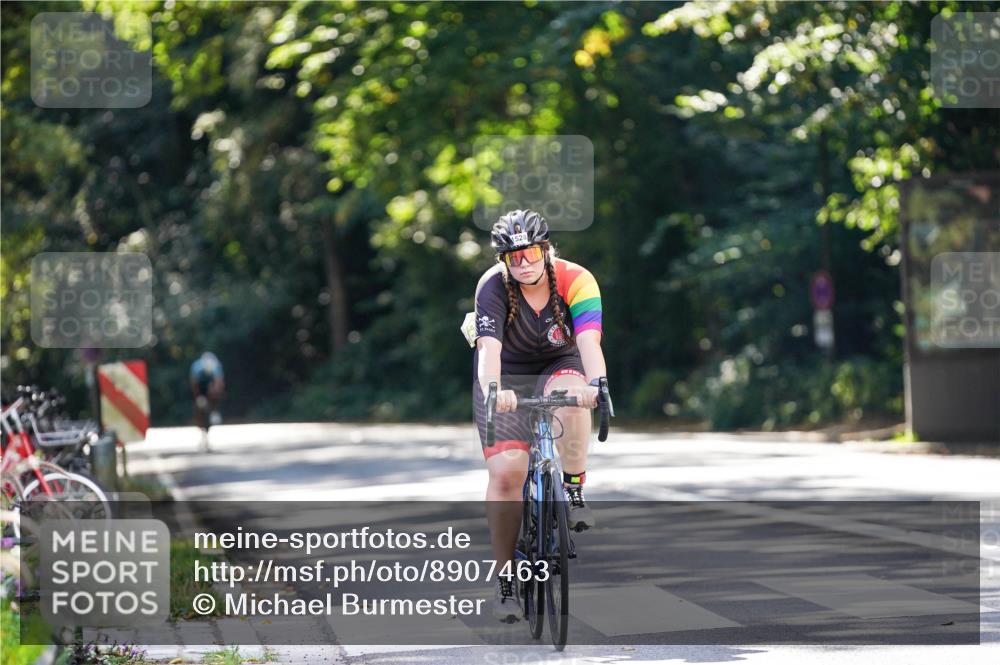 14.09.2025 - Stadtparktriathlon Michael Burmester http://msf.ph/oto/8907463 14.09.2025 13:39:13 Radfahren 1487, 1528, 1541, 1554 meine-sportfotos.de