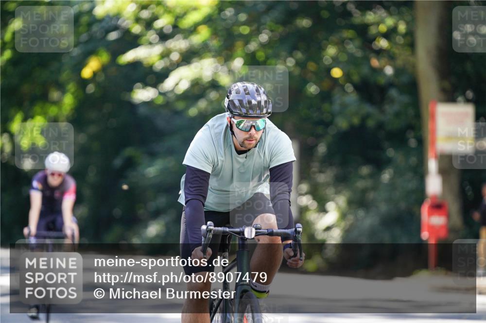 14.09.2025 - Stadtparktriathlon Michael Burmester http://msf.ph/oto/8907479 14.09.2025 13:39:32 Radfahren 1520, 1542 meine-sportfotos.de