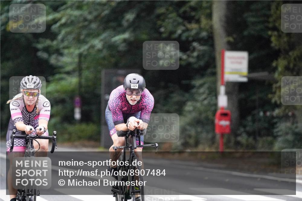 14.09.2025 - Stadtparktriathlon Michael Burmester http://msf.ph/oto/8907484 14.09.2025 09:19:41 Radfahren 320, 324, 356, 382, 425, 447, 485, 492, 495, 497 meine-sportfotos.de