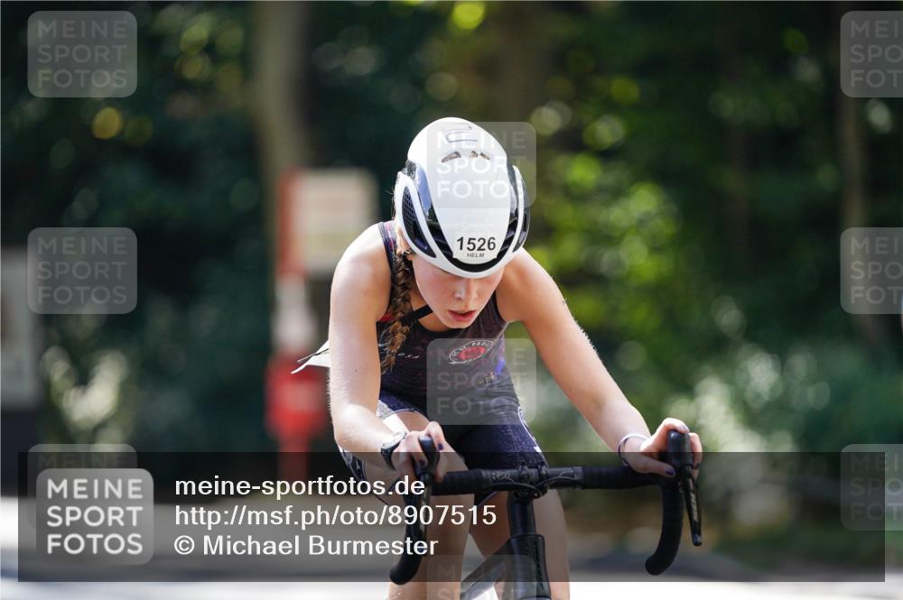 14.09.2025 - Stadtparktriathlon Michael Burmester http://msf.ph/oto/8907515 14.09.2025 13:40:52 Radfahren 1523, 1526, 1559 meine-sportfotos.de