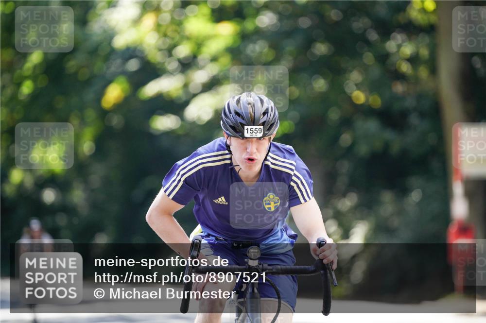 14.09.2025 - Stadtparktriathlon Michael Burmester http://msf.ph/oto/8907521 14.09.2025 13:41:00 Radfahren 1423, 1559 meine-sportfotos.de