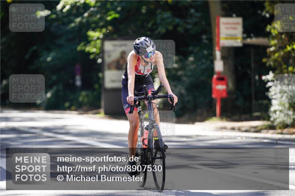 14.09.2025 - Stadtparktriathlon Michael Burmester http://msf.ph/oto/8907530 14.09.2025 13:41:20 Radfahren 1491, 1531, 1535 meine-sportfotos.de