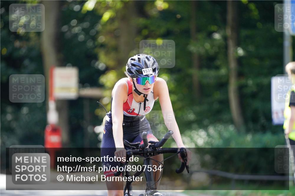 14.09.2025 - Stadtparktriathlon Michael Burmester http://msf.ph/oto/8907534 14.09.2025 13:41:21 Radfahren 1531, 1535 meine-sportfotos.de