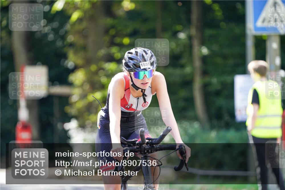 14.09.2025 - Stadtparktriathlon Michael Burmester http://msf.ph/oto/8907536 14.09.2025 13:41:21 Radfahren 1531, 1535 meine-sportfotos.de