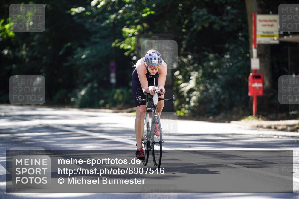 14.09.2025 - Stadtparktriathlon Michael Burmester http://msf.ph/oto/8907546 14.09.2025 13:41:29 Radfahren 1422, 1535, 1538, 1558 meine-sportfotos.de