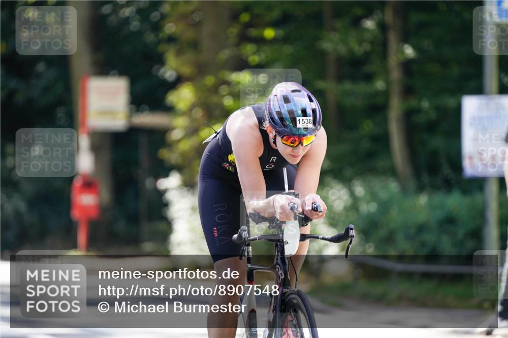 14.09.2025 - Stadtparktriathlon Michael Burmester http://msf.ph/oto/8907548 14.09.2025 13:41:30 Radfahren 1422, 1535, 1538, 1558 meine-sportfotos.de