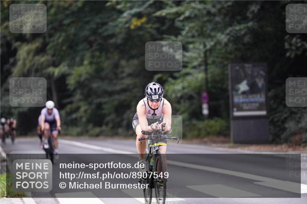 14.09.2025 - Stadtparktriathlon Michael Burmester http://msf.ph/oto/8907549 14.09.2025 09:20:16 Radfahren 368, 419, 469, 505, 506 meine-sportfotos.de