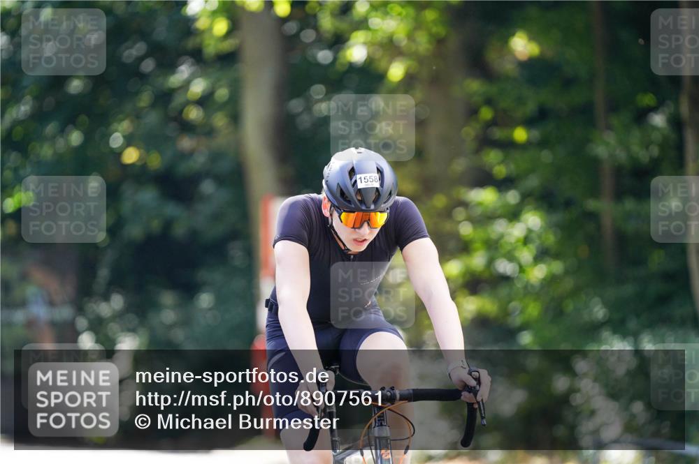 14.09.2025 - Stadtparktriathlon Michael Burmester http://msf.ph/oto/8907561 14.09.2025 13:41:36 Radfahren 1422, 1538, 1558 meine-sportfotos.de