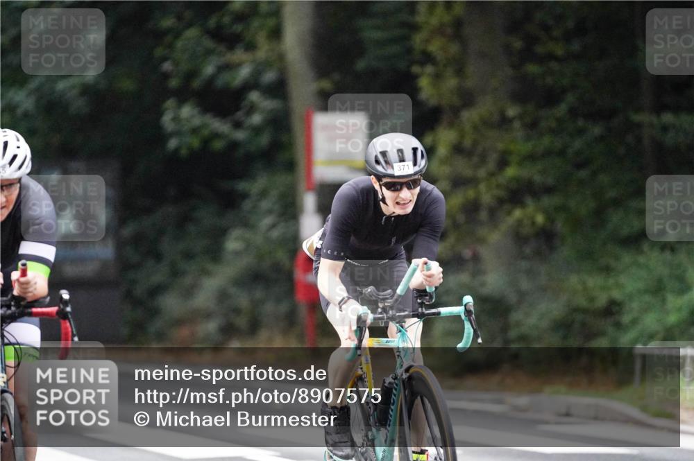14.09.2025 - Stadtparktriathlon Michael Burmester http://msf.ph/oto/8907575 14.09.2025 09:20:27 Radfahren 301, 318, 326, 340, 345, 347, 359, 363, 370, 371, 373, 381, 389, 419, 445 meine-sportfotos.de