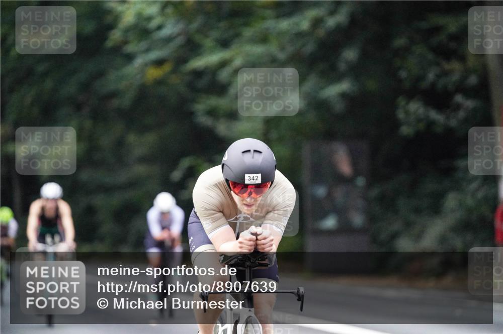 14.09.2025 - Stadtparktriathlon Michael Burmester http://msf.ph/oto/8907639 14.09.2025 09:21:05 Radfahren 342, 380, 401, 404, 473, 500 meine-sportfotos.de