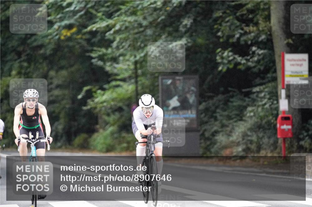 14.09.2025 - Stadtparktriathlon Michael Burmester http://msf.ph/oto/8907646 14.09.2025 09:21:06 Radfahren 342, 380, 401, 404, 473, 500 meine-sportfotos.de