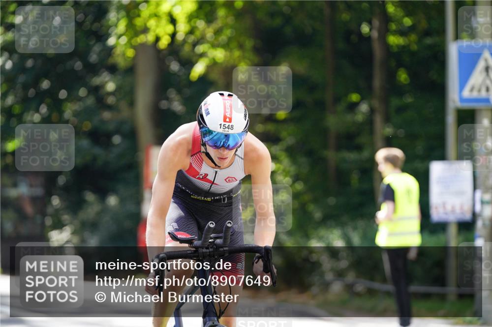 14.09.2025 - Stadtparktriathlon Michael Burmester http://msf.ph/oto/8907649 14.09.2025 13:44:20 Radfahren 1525, 1548 meine-sportfotos.de