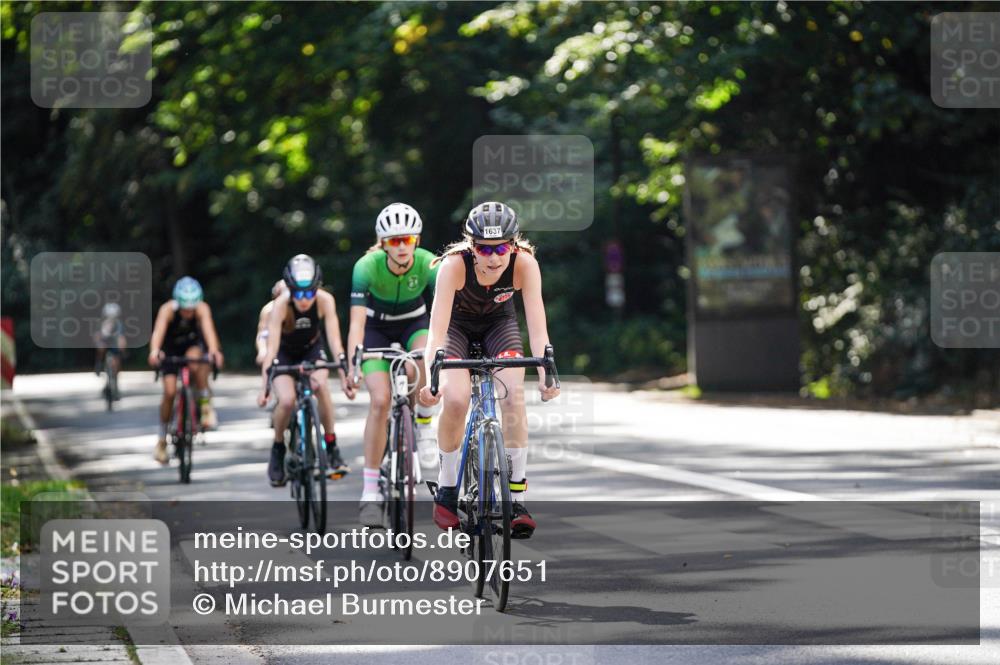 14.09.2025 - Stadtparktriathlon Michael Burmester http://msf.ph/oto/8907651 14.09.2025 13:44:31 Radfahren 1630, 1637, 1638, 1639, 1646, 1647, 1661, 1673, 1677 meine-sportfotos.de