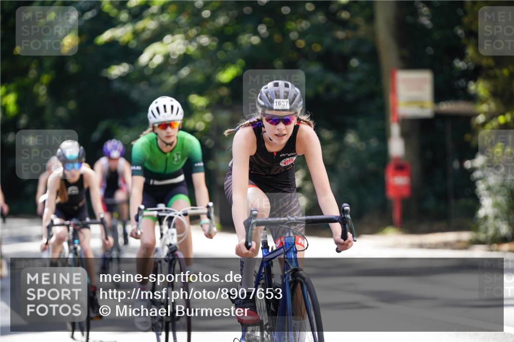 14.09.2025 - Stadtparktriathlon Michael Burmester http://msf.ph/oto/8907653 14.09.2025 13:44:32 Radfahren 1630, 1637, 1638, 1639, 1646, 1647, 1661, 1673, 1677 meine-sportfotos.de