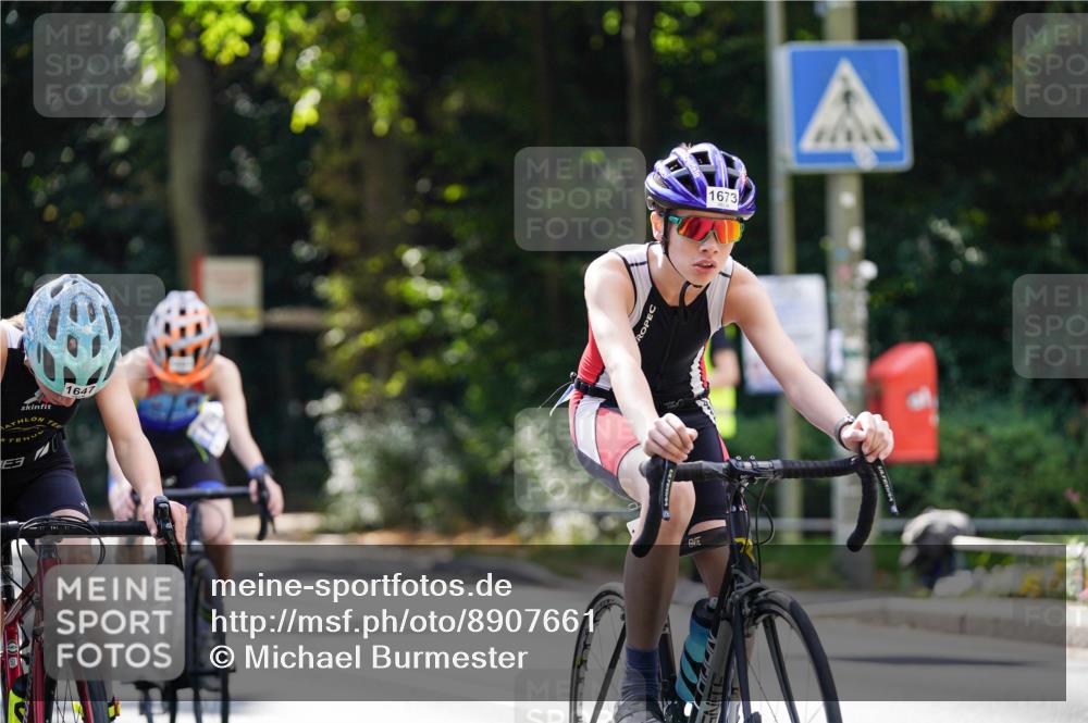 14.09.2025 - Stadtparktriathlon Michael Burmester http://msf.ph/oto/8907661 14.09.2025 13:44:34 Radfahren 1630, 1637, 1638, 1639, 1646, 1647, 1661, 1673, 1677 meine-sportfotos.de