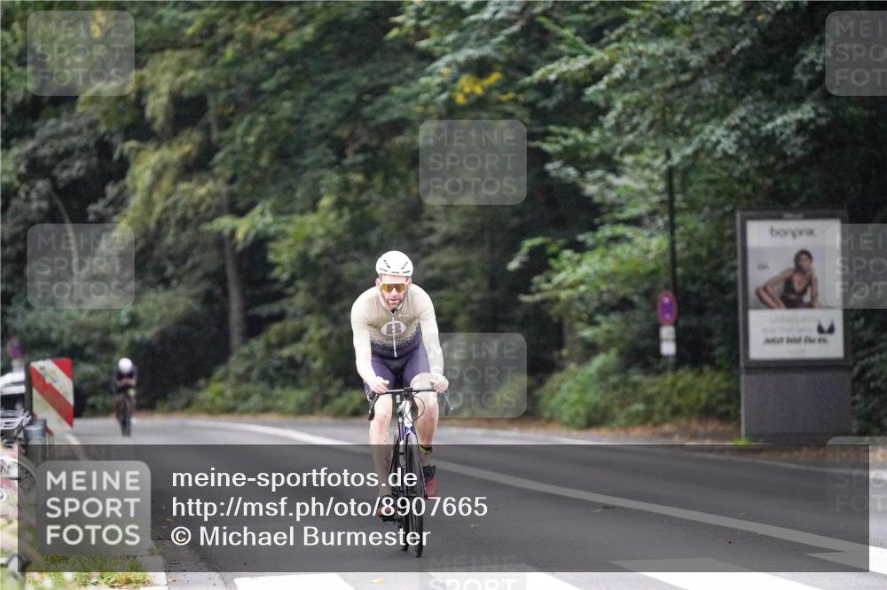 14.09.2025 - Stadtparktriathlon Michael Burmester http://msf.ph/oto/8907665 14.09.2025 09:21:14 Radfahren 339, 362, 380, 401, 404, 500 meine-sportfotos.de
