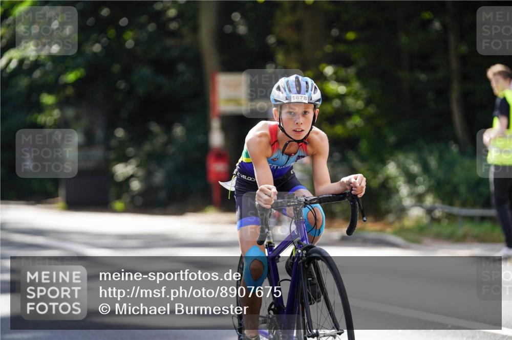 14.09.2025 - Stadtparktriathlon Michael Burmester http://msf.ph/oto/8907675 14.09.2025 13:44:45 Radfahren 1530, 1650, 1656, 1678, 1681 meine-sportfotos.de