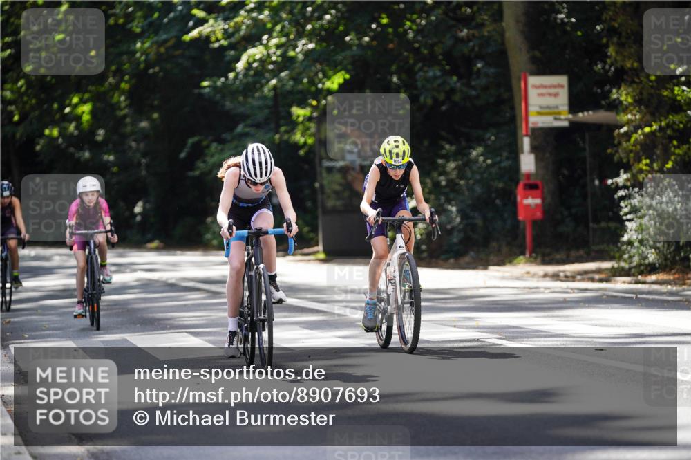 14.09.2025 - Stadtparktriathlon Michael Burmester http://msf.ph/oto/8907693 14.09.2025 13:44:54 Radfahren 1627, 1631, 1644, 1648, 1650, 1656, 1662, 1663, 1671, 1679, 1681 meine-sportfotos.de