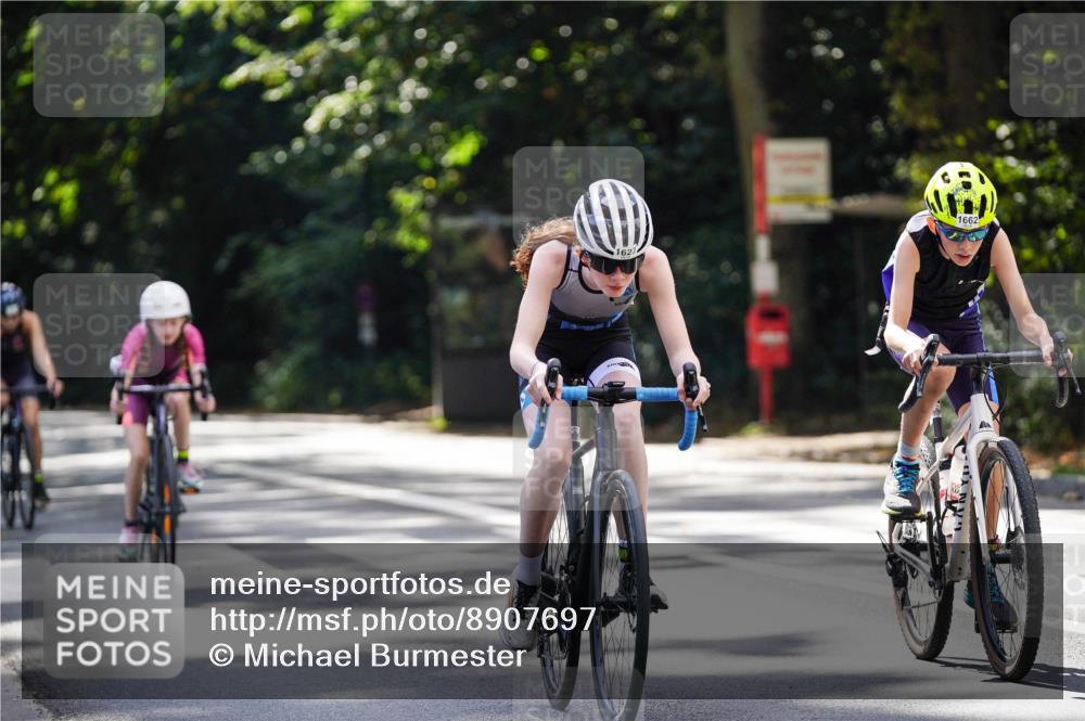 14.09.2025 - Stadtparktriathlon Michael Burmester http://msf.ph/oto/8907697 14.09.2025 13:44:55 Radfahren 1627, 1631, 1644, 1648, 1656, 1662, 1663, 1671, 1679, 1691 meine-sportfotos.de