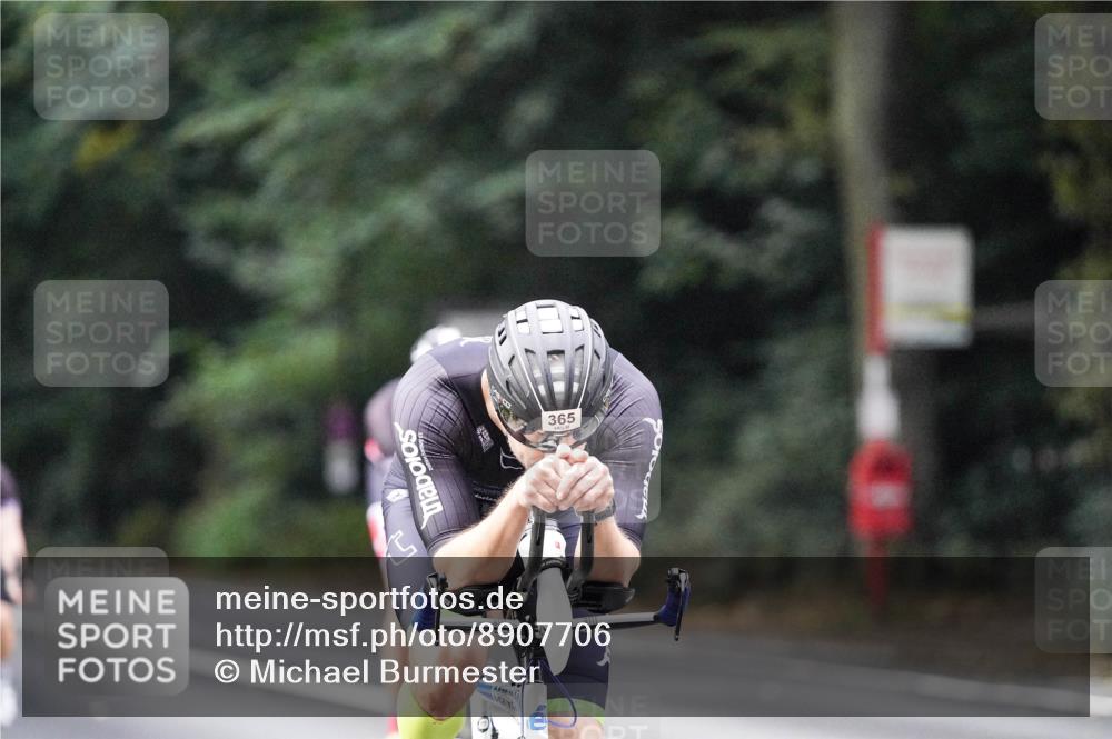 14.09.2025 - Stadtparktriathlon Michael Burmester http://msf.ph/oto/8907706 14.09.2025 09:21:41 Radfahren 337, 365, 383, 393, 400, 450, 504 meine-sportfotos.de