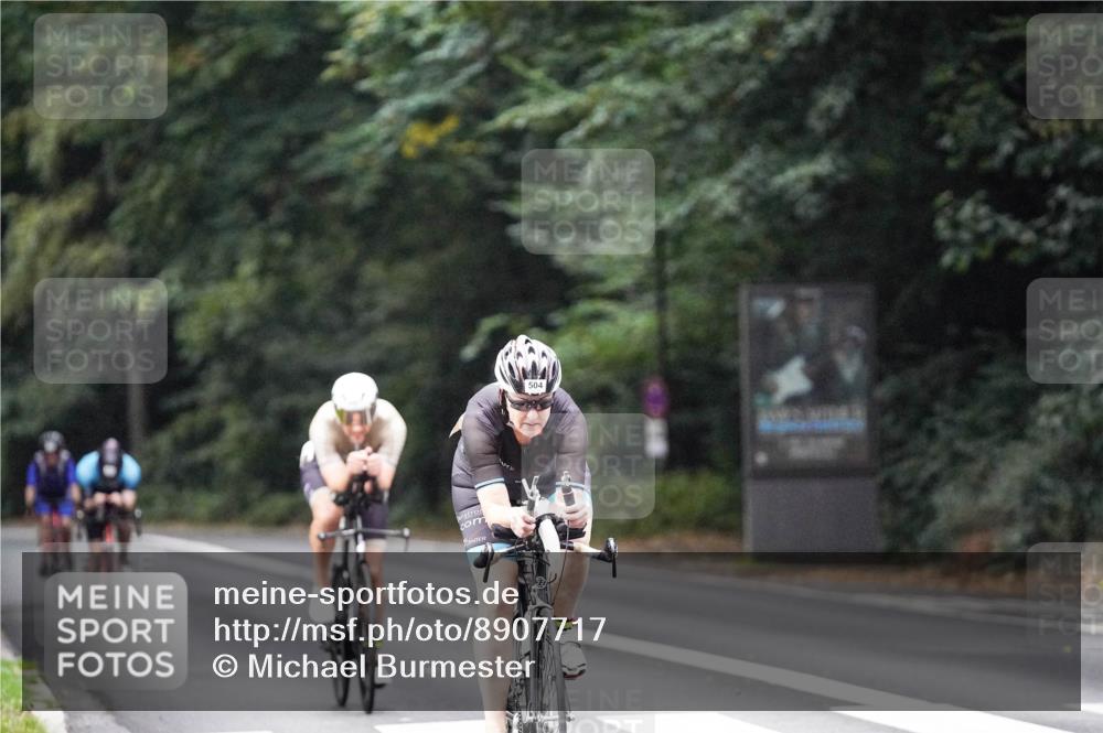 14.09.2025 - Stadtparktriathlon Michael Burmester http://msf.ph/oto/8907717 14.09.2025 09:21:49 Radfahren 337, 357, 430, 458, 504 meine-sportfotos.de