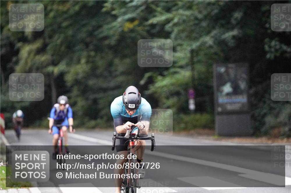 14.09.2025 - Stadtparktriathlon Michael Burmester http://msf.ph/oto/8907726 14.09.2025 09:21:51 Radfahren 337, 354, 357, 430, 458, 504 meine-sportfotos.de