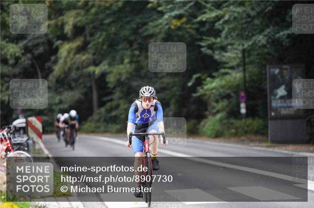 14.09.2025 - Stadtparktriathlon Michael Burmester http://msf.ph/oto/8907730 14.09.2025 09:21:53 Radfahren 337, 354, 357, 430, 451, 458, 504 meine-sportfotos.de