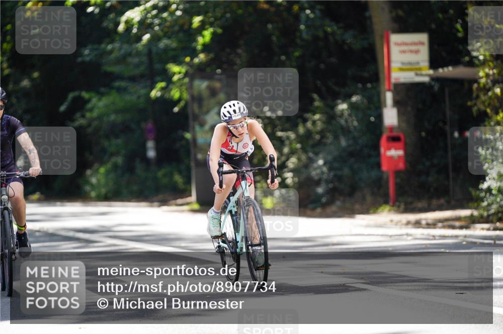 14.09.2025 - Stadtparktriathlon Michael Burmester http://msf.ph/oto/8907734 14.09.2025 13:45:11 Radfahren 1623, 1640, 1649, 1653, 1686 meine-sportfotos.de