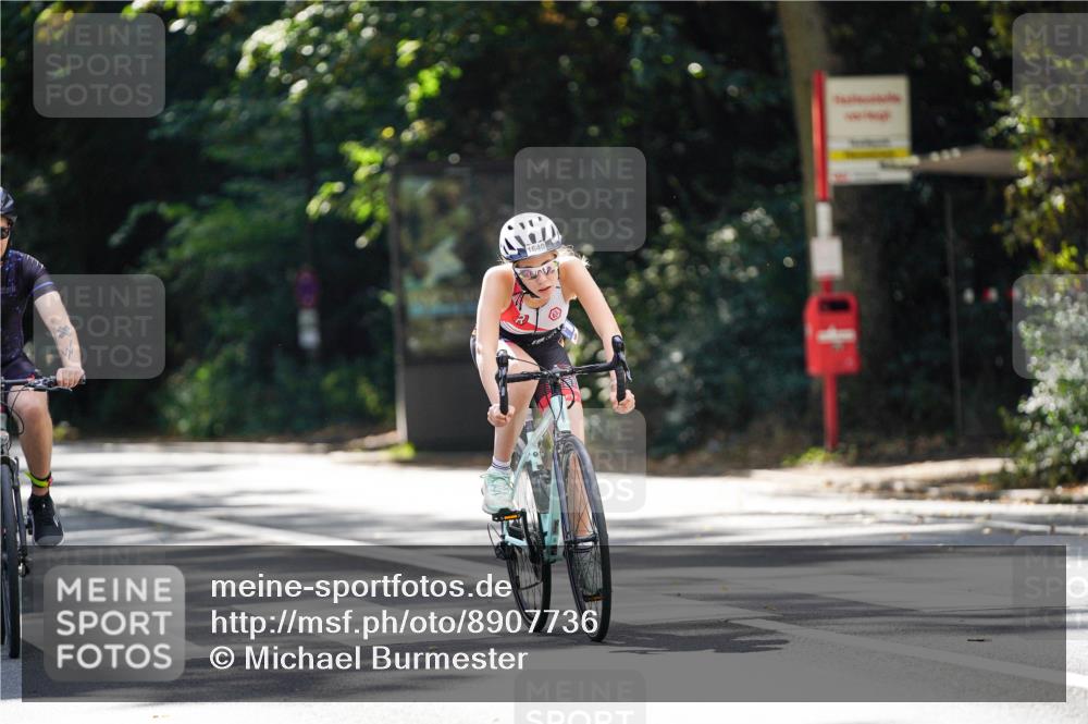 14.09.2025 - Stadtparktriathlon Michael Burmester http://msf.ph/oto/8907736 14.09.2025 13:45:11 Radfahren 1623, 1640, 1649, 1653, 1686 meine-sportfotos.de