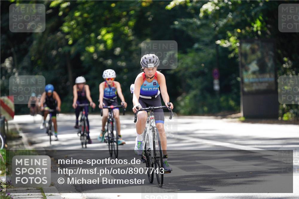 14.09.2025 - Stadtparktriathlon Michael Burmester http://msf.ph/oto/8907743 14.09.2025 13:45:15 Radfahren 1623, 1640, 1649, 1653, 1686 meine-sportfotos.de