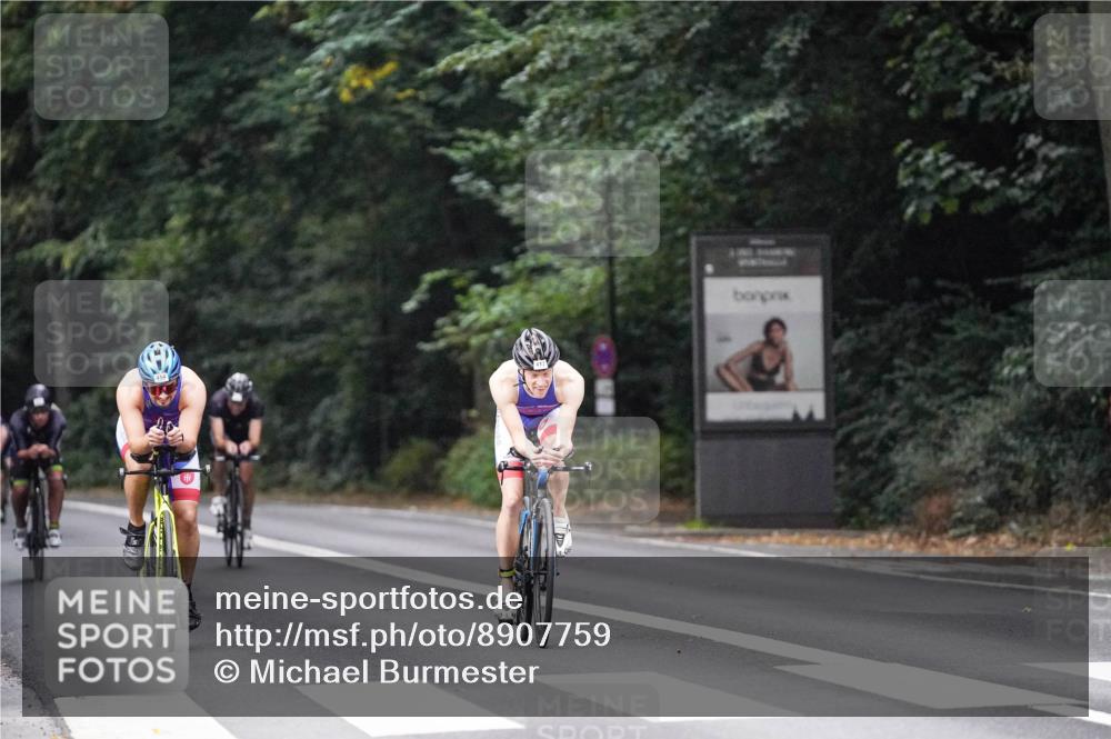 14.09.2025 - Stadtparktriathlon Michael Burmester http://msf.ph/oto/8907759 14.09.2025 09:22:14 Radfahren 311, 348, 361, 392, 398, 413, 414, 432, 487 meine-sportfotos.de