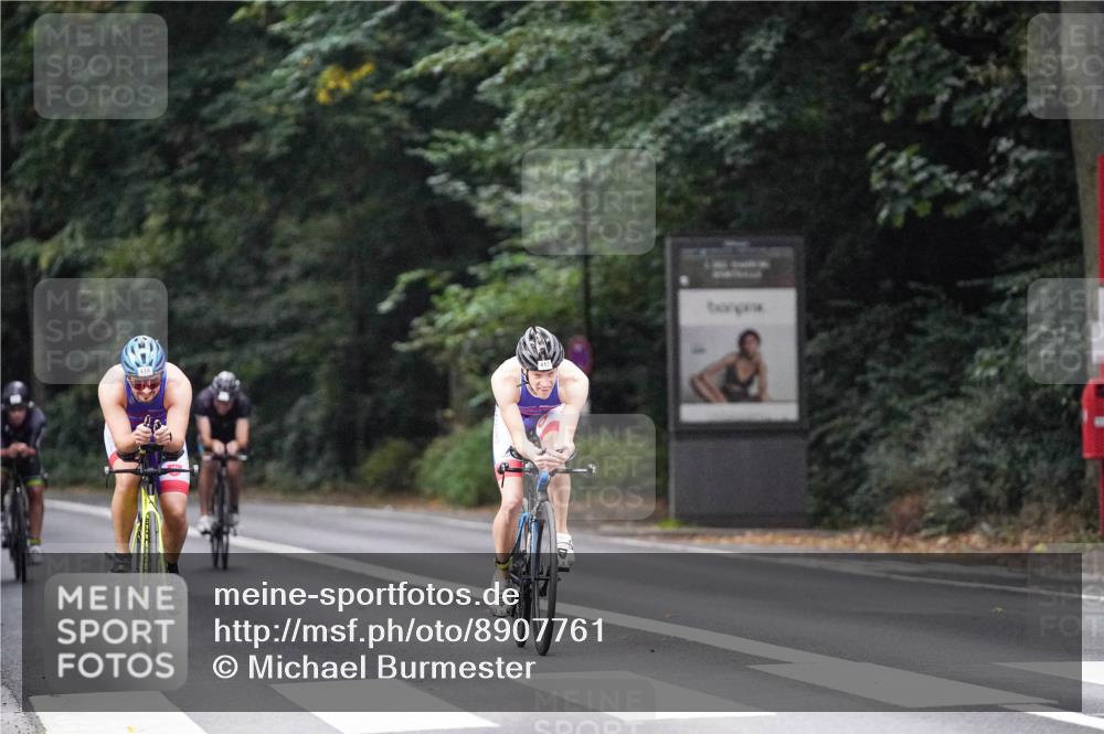 14.09.2025 - Stadtparktriathlon Michael Burmester http://msf.ph/oto/8907761 14.09.2025 09:22:14 Radfahren 311, 348, 361, 392, 398, 413, 414, 432, 487 meine-sportfotos.de