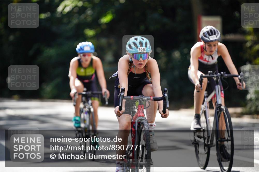 14.09.2025 - Stadtparktriathlon Michael Burmester http://msf.ph/oto/8907771 14.09.2025 13:45:25 Radfahren 1625, 1632, 1634, 1643, 1645, 1680, 1686, 1688 meine-sportfotos.de