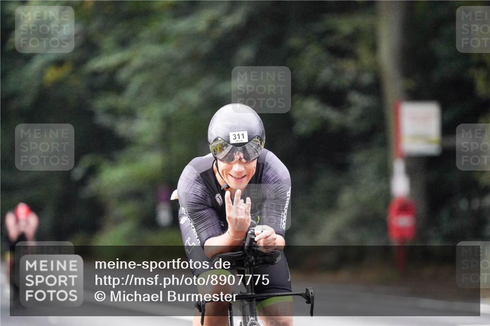 14.09.2025 - Stadtparktriathlon Michael Burmester http://msf.ph/oto/8907775 14.09.2025 09:22:18 Radfahren 311, 348, 361, 392, 398, 413, 414, 432, 487 meine-sportfotos.de