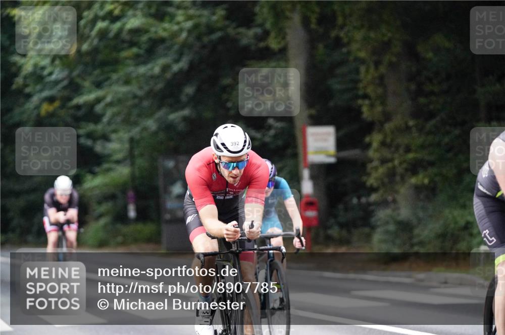 14.09.2025 - Stadtparktriathlon Michael Burmester http://msf.ph/oto/8907785 14.09.2025 09:22:21 Radfahren 311, 348, 361, 367, 392, 398, 413, 414, 432, 487 meine-sportfotos.de