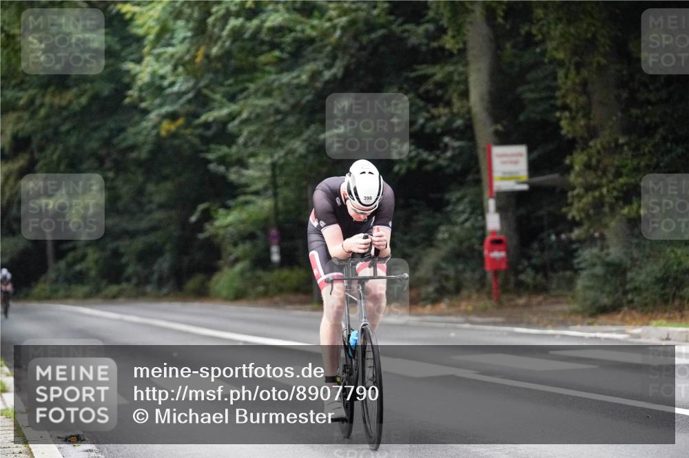 14.09.2025 - Stadtparktriathlon Michael Burmester http://msf.ph/oto/8907790 14.09.2025 09:22:22 Radfahren 311, 348, 361, 367, 392, 398, 432, 466, 487 meine-sportfotos.de