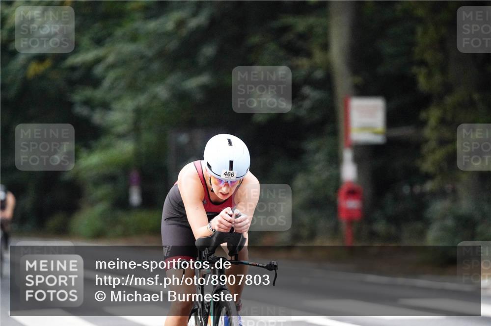 14.09.2025 - Stadtparktriathlon Michael Burmester http://msf.ph/oto/8907803 14.09.2025 09:22:31 Radfahren 367, 376, 418, 435, 437, 466 meine-sportfotos.de