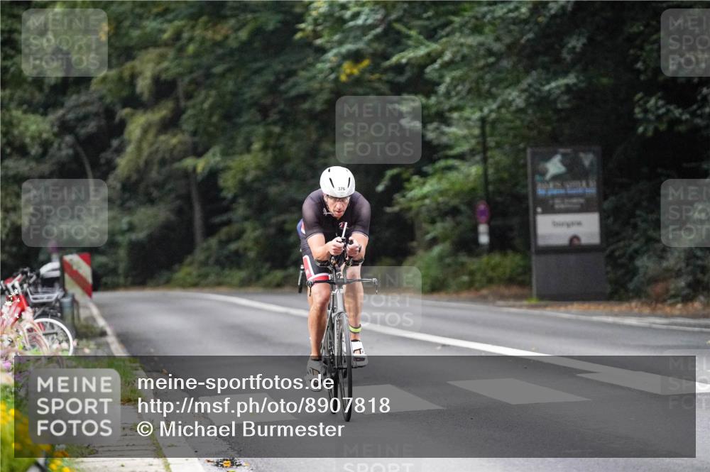 14.09.2025 - Stadtparktriathlon Michael Burmester http://msf.ph/oto/8907818 14.09.2025 09:22:35 Radfahren 376, 418, 435, 437, 466 meine-sportfotos.de